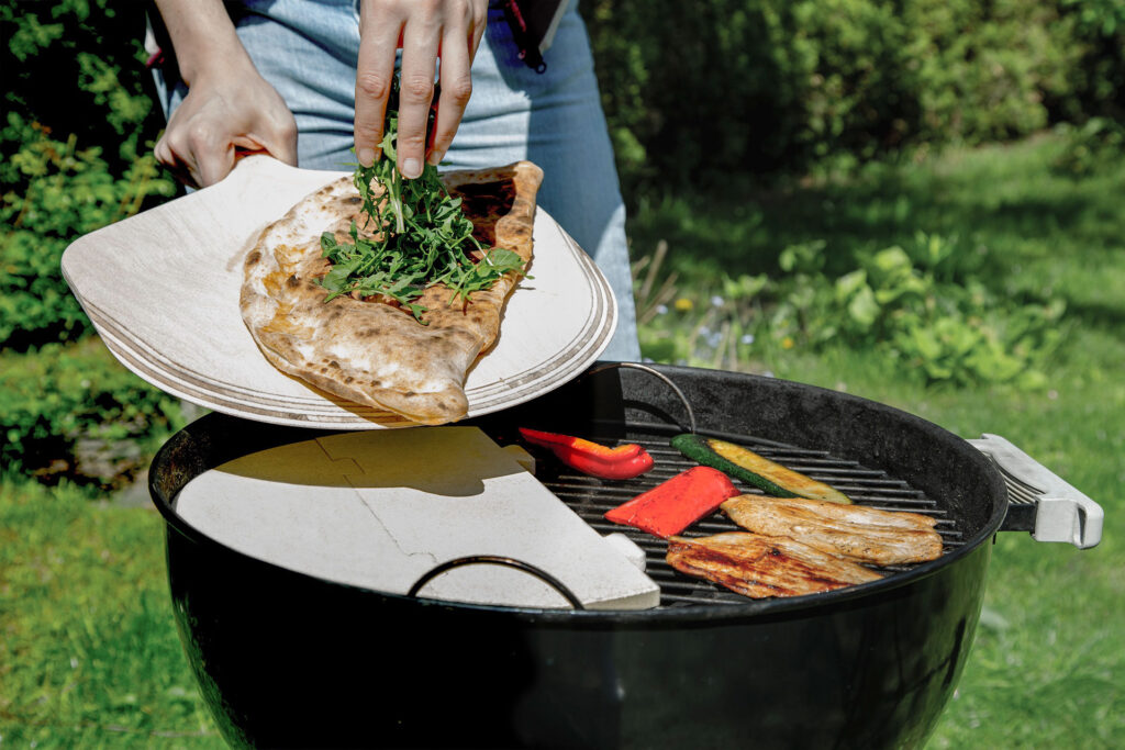 Pizzastein 3-teilig aus Cordierit für Grill und Gasgrill