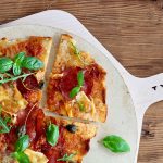 Scharfe Low Carb Salami Pizza