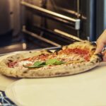 Pizzastein im Backofen – Wie und wofür man ihn benutzt
